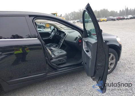 2012 Volvo Xc60 T6 z USA, uszkodzony, nr VIN YV4902DZ4C2341399